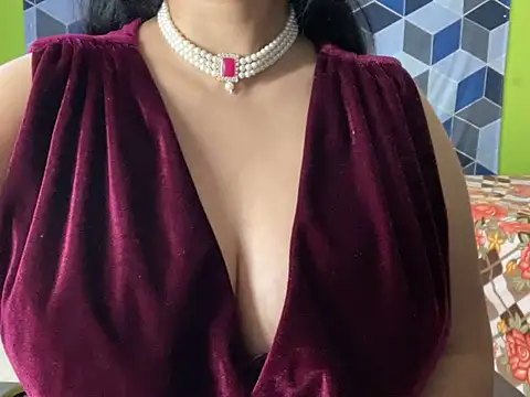 Snapshot of Aishwarya_101_ chatting on 4, 2, 2025 Aishwarya 101 online show from 4, 2, 2025