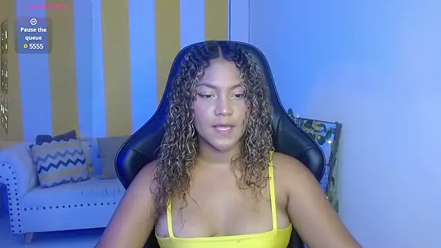 Snapshot of Cristal_War chatting on 12, 2, 2025 Cristal War online show from 12, 2, 2025