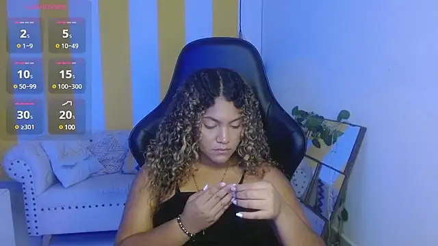 Snapshot of Cristal_War chatting on 26, 2, 2025 Cristal War online show from 26, 2, 2025