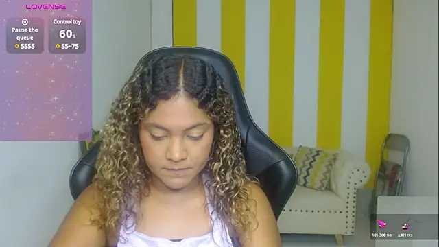 Snapshot of Cristal_War chatting on 14, 3, 2025 Cristal War online show from 14, 3, 2025