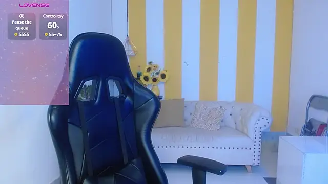 Snapshot of Cristal_War chatting on 21, 3, 2025 Cristal War online show from 21, 3, 2025