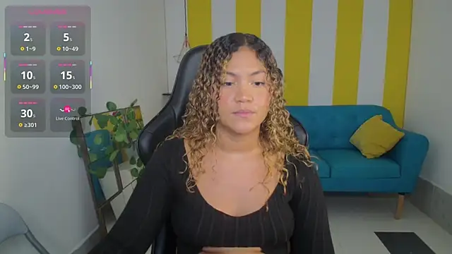 Snapshot of Cristal_War chatting on 22, 9, 2025 Cristal War online show from 22, 9, 2025