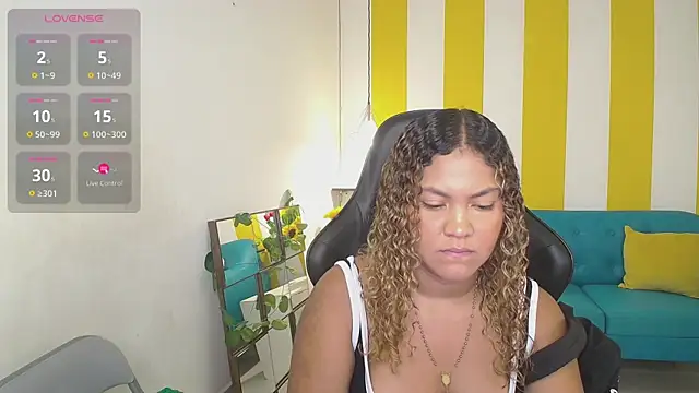 Snapshot of Cristal_War chatting on 24, 9, 2025 Cristal War online show from 24, 9, 2025