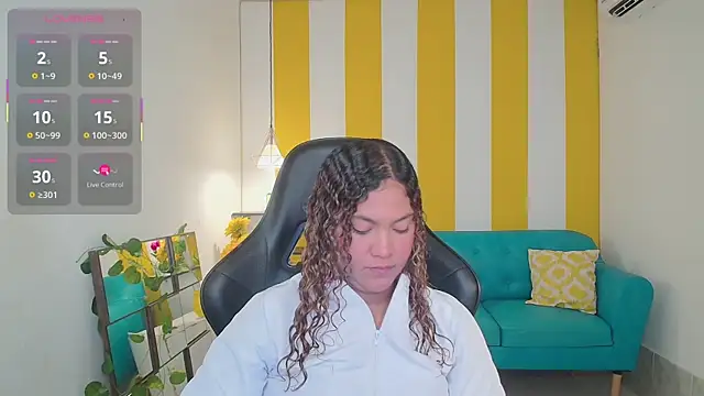 Snapshot of Cristal_War chatting on 26, 9, 2025 Cristal War online show from 26, 9, 2025