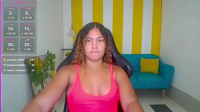 Snapshot of Cristal_War chatting on 22, 11, 2025 Cristal War online show from 22, 11, 2025