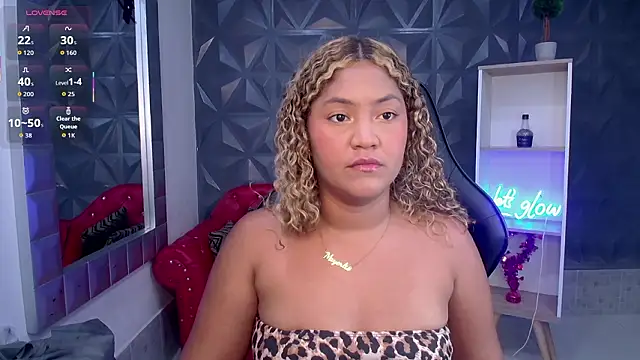 Snapshot of Cristal_War chatting on 1, 2, 2026 Cristal War online show from 1, 2, 2026