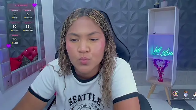 Snapshot of Cristal_War chatting on 10, 2, 2026 Cristal War online show from 10, 2, 2026