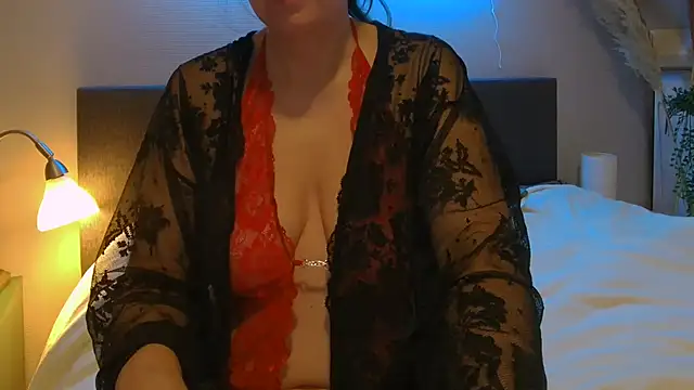 Ella Next Door online show from 10, 2, 2025