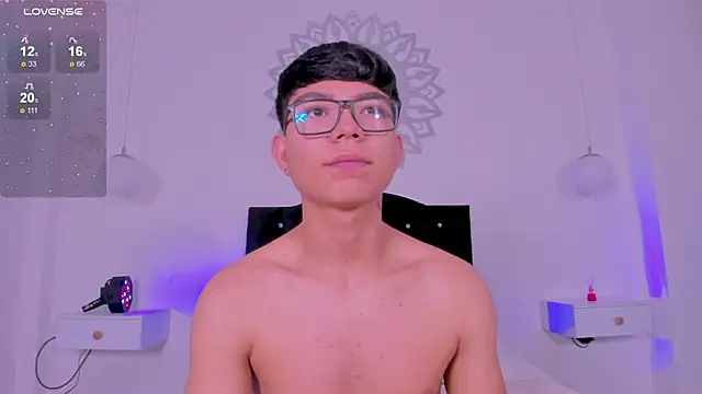 CodyTwink online show from 9, 9, 2025