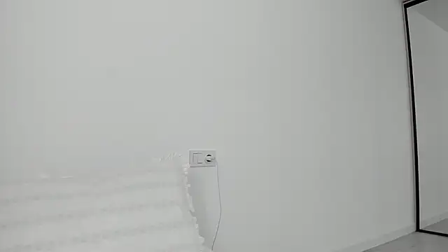 Snapshot of Sweet-bb chatting on 5, 11, 2025 Sweet-bb online show from 5, 11, 2025