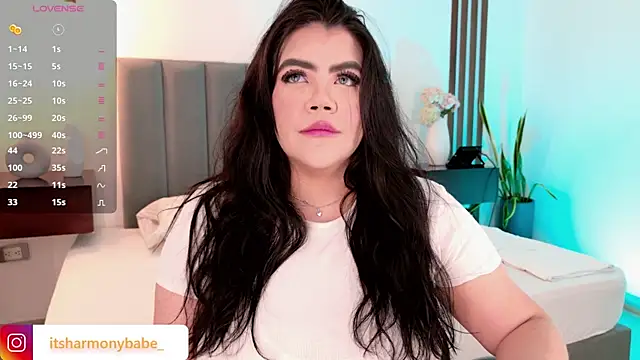 Snapshot of Harmonybabe_ chatting on 8, 7, 2026 Harmonybabe online show from 8, 7, 2026
