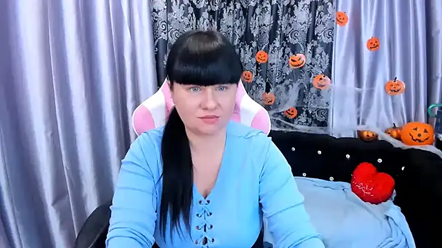 Snapshot of Sexy_MALIKKA chatting on 3, 11, 2025 Sexy MALIKKA online show from 3, 11, 2025