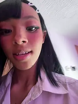 Snapshot of Miss_freydis chatting on 4, 3, 2025 Miss freydis online show from 4, 3, 2025
