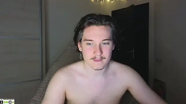 MoreRealAlex online show from 16, 9, 2025