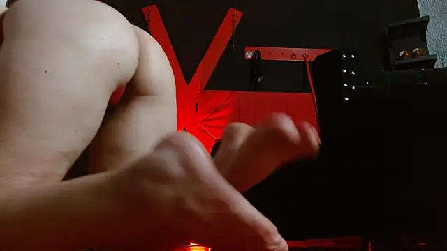 Naty slavedoll online show from 28, 1, 2025