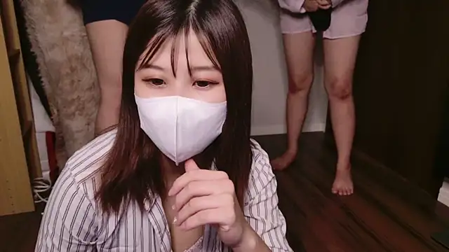 Snapshot of ManaMi-maru chatting on 5, 12, 2024 ManaMi-maru online show from 5, 12, 2024