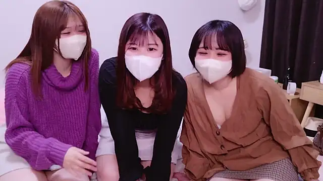 Snapshot of ManaMi-maru chatting on 17, 3, 2025 ManaMi-maru online show from 17, 3, 2025