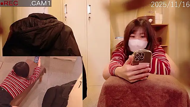 Snapshot of ManaMi-maru chatting on 16, 11, 2025 ManaMi-maru online show from 16, 11, 2025