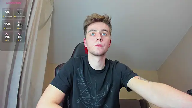 Snapshot of TaisonBrownX chatting on 4, 12, 2024 TaisonBrownX online show from 4, 12, 2024