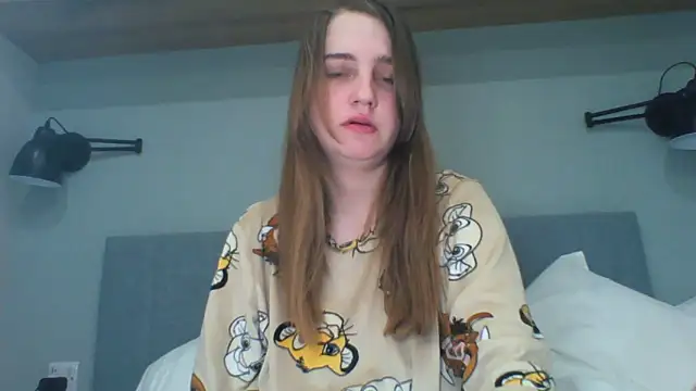 EvieRoseex online show from 16, 4, 2026