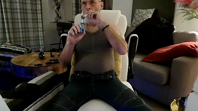 Snapshot of Towndude123 chatting on 23, 3, 2025 Towndude123 online show from 23, 3, 2025