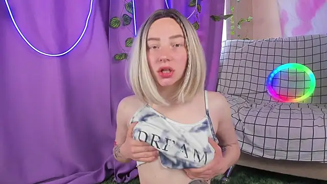 Snapshot of Lexy_Lovy chatting on 10, 9, 2025 Lexy Lovy online show from 10, 9, 2025