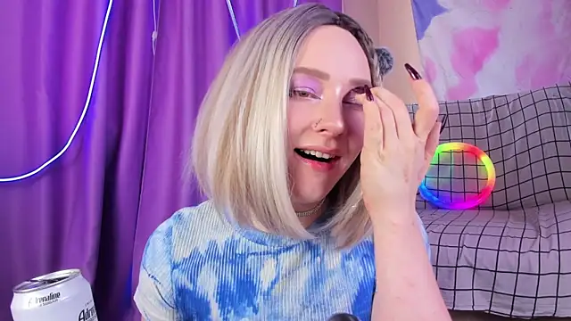 Snapshot of Lexy_Lovy chatting on 18, 9, 2025 Lexy Lovy online show from 18, 9, 2025