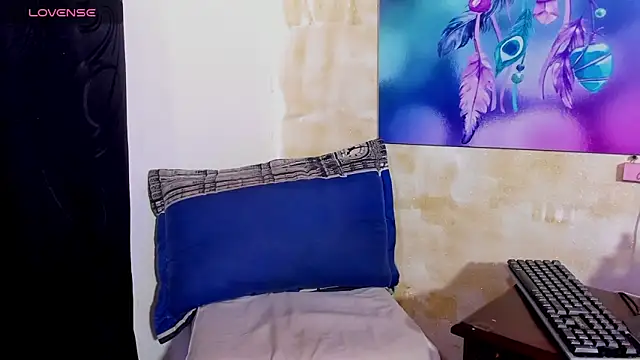 Snapshot of Lauren_Hills069 chatting on 25, 2, 2026 Lauren Hills069 online show from 25, 2, 2026