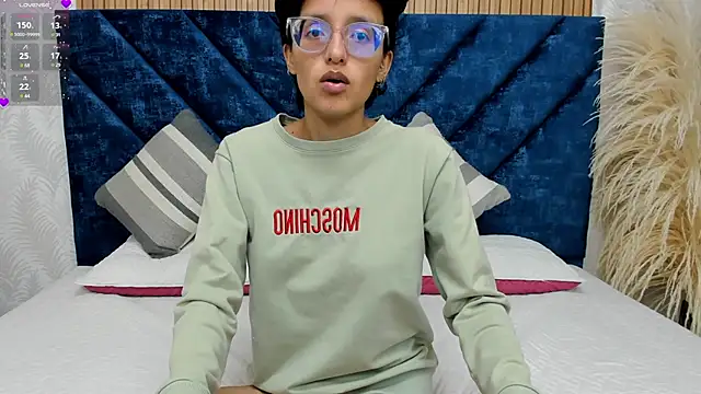 Snapshot of Marge_lasander chatting on 7, 3, 2025 Marge lasander online show from 7, 3, 2025