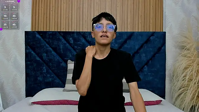 Snapshot of Marge_lasander chatting on 13, 3, 2025 Marge lasander online show from 13, 3, 2025