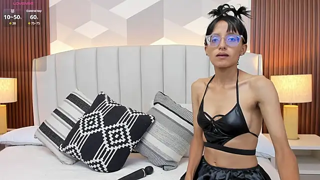 Snapshot of Marge_lasander chatting on 19, 9, 2025 Marge lasander online show from 19, 9, 2025