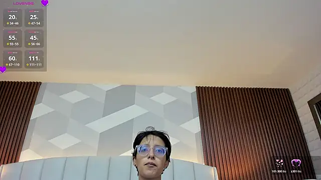 Snapshot of Marge_lasander chatting on 19, 10, 2025 Marge lasander online show from 19, 10, 2025