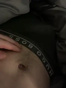 Snapshot of teenboy2737 chatting on 10, 2, 2026 teenboy2737 online show from 10, 2, 2026