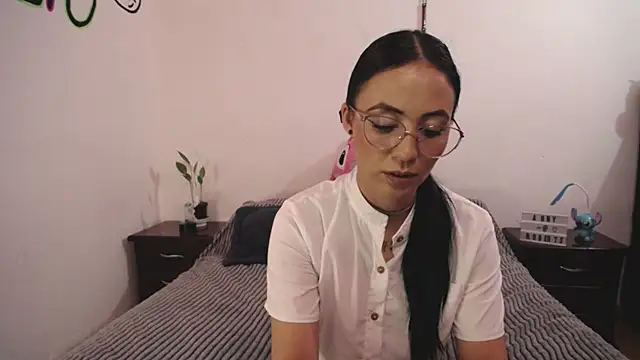 anny roberts online show from 10, 2, 2025