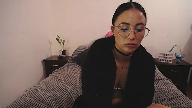 anny roberts online show from 12, 2, 2025