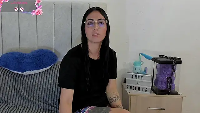 Snapshot of anny_roberts chatting on 14, 6, 2026 anny roberts online show from 14, 6, 2026