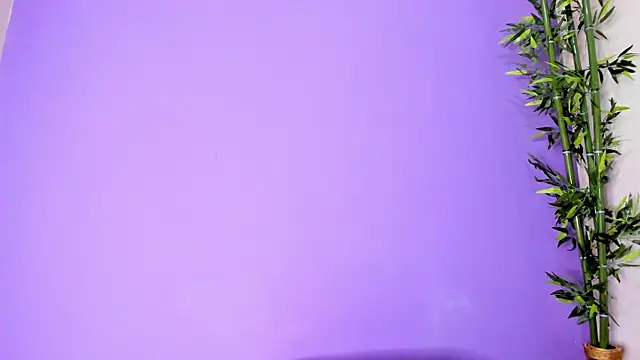 Snapshot of scarlet-jonesx chatting on 2, 1, 2025 scarlet-jonesx online show from 2, 1, 2025