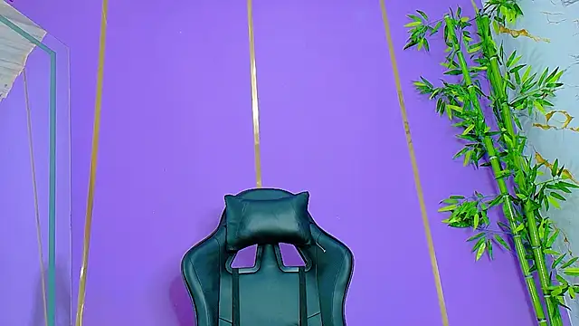 Snapshot of scarlet-jonesx chatting on 1, 10, 2025 scarlet-jonesx online show from 1, 10, 2025