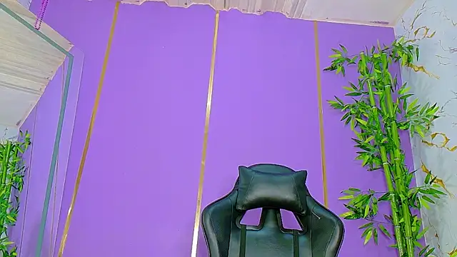 Snapshot of scarlet-jonesx chatting on 31, 10, 2025 scarlet-jonesx online show from 31, 10, 2025