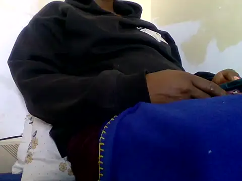 Snapshot of Hot-zeenah chatting on 25, 9, 2025 Hot-zeenah online show from 25, 9, 2025