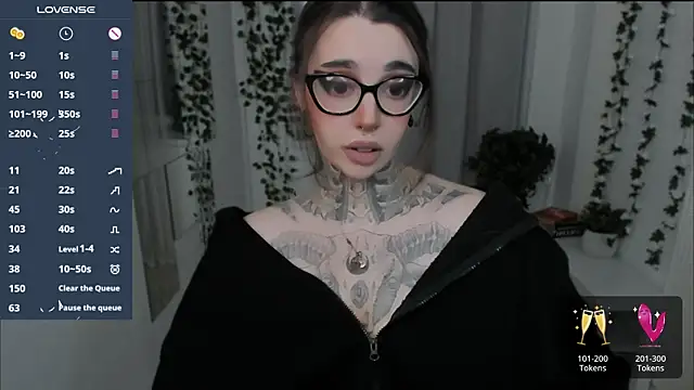 Snapshot of Dixi_Pixi_ chatting on 18, 4, 2026 Dixi Pixi online show from 18, 4, 2026