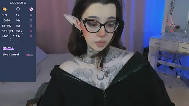 Snapshot of Dixi_Pixi_ chatting on 25, 4, 2026 Dixi Pixi online show from 25, 4, 2026
