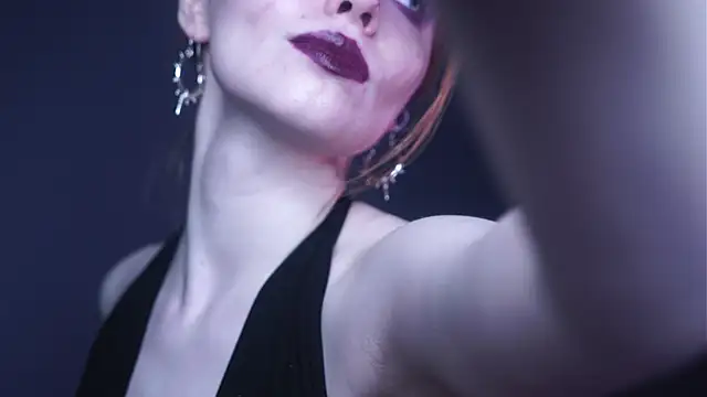 Snapshot of ginger_hugs chatting on 9, 2, 2025 ginger hugs online show from 9, 2, 2025