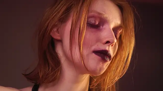 Snapshot of ginger_hugs chatting on 18, 2, 2025 ginger hugs online show from 18, 2, 2025