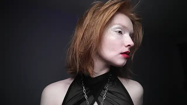 Snapshot of ginger_hugs chatting on 21, 2, 2025 ginger hugs online show from 21, 2, 2025