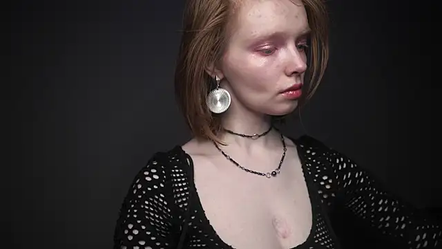 Snapshot of ginger_hugs chatting on 23, 2, 2025 ginger hugs online show from 23, 2, 2025