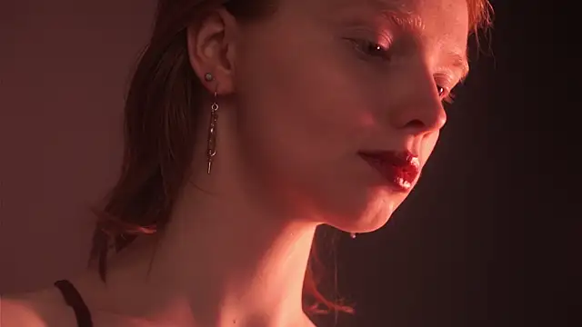 Snapshot of ginger_hugs chatting on 13, 10, 2025 ginger hugs online show from 13, 10, 2025