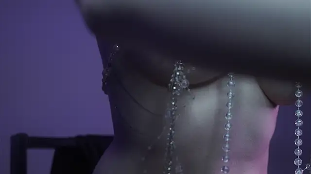 Snapshot of ginger_hugs chatting on 19, 10, 2025 ginger hugs online show from 19, 10, 2025