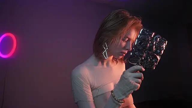 Snapshot of ginger_hugs chatting on 22, 10, 2025 ginger hugs online show from 22, 10, 2025