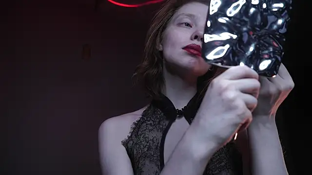 Snapshot of ginger_hugs chatting on 10, 11, 2025 ginger hugs online show from 10, 11, 2025